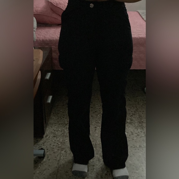 black ZARA original cargo pants. - Picture 4 of 5